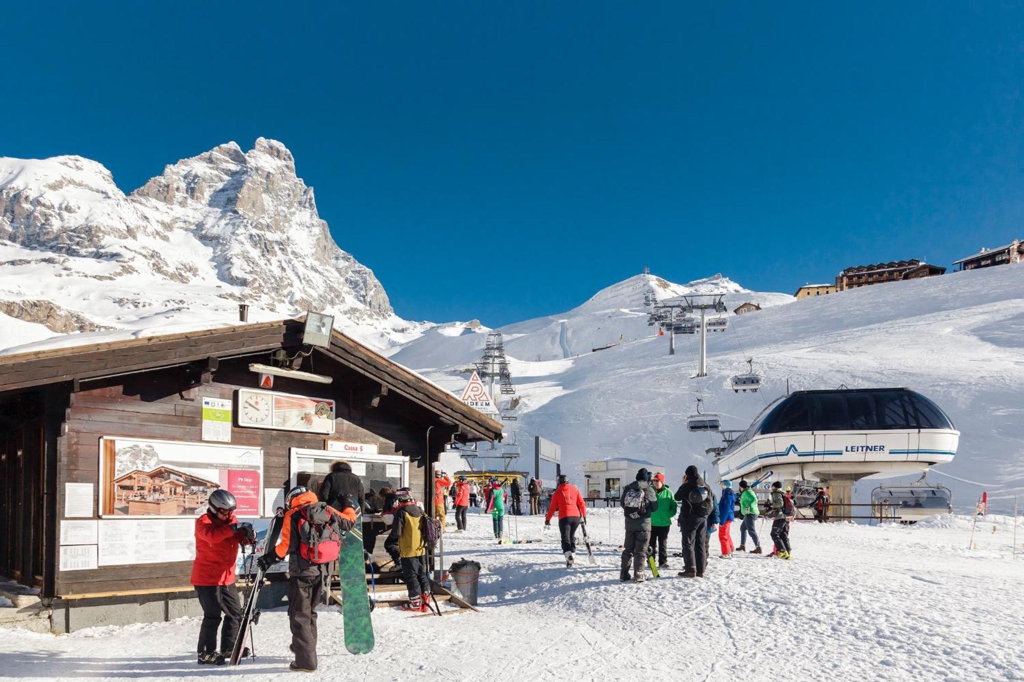 Chalet Matterhorn Francois - Central Ski Chalet With Spa And Breakfast, 100Mt Lift Breuil-Cervinia Eksteriør bilde
