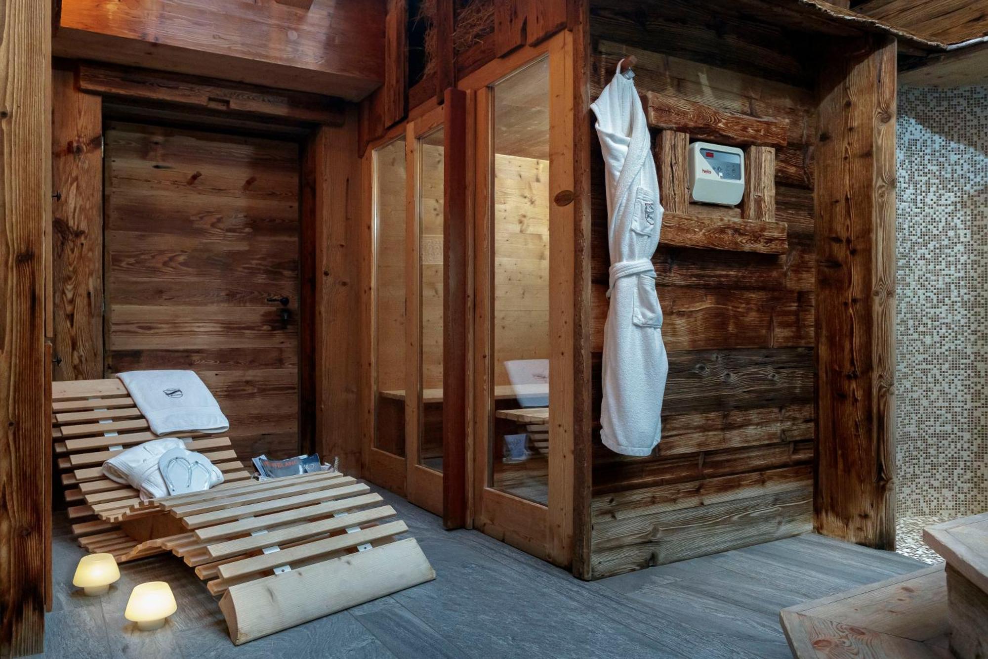 Chalet Matterhorn Francois - Central Ski Chalet With Spa And Breakfast, 100Mt Lift Breuil-Cervinia Eksteriør bilde