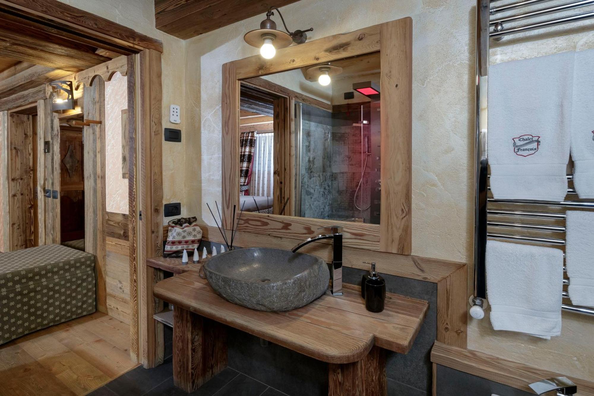 Chalet Matterhorn Francois - Central Ski Chalet With Spa And Breakfast, 100Mt Lift Breuil-Cervinia Eksteriør bilde