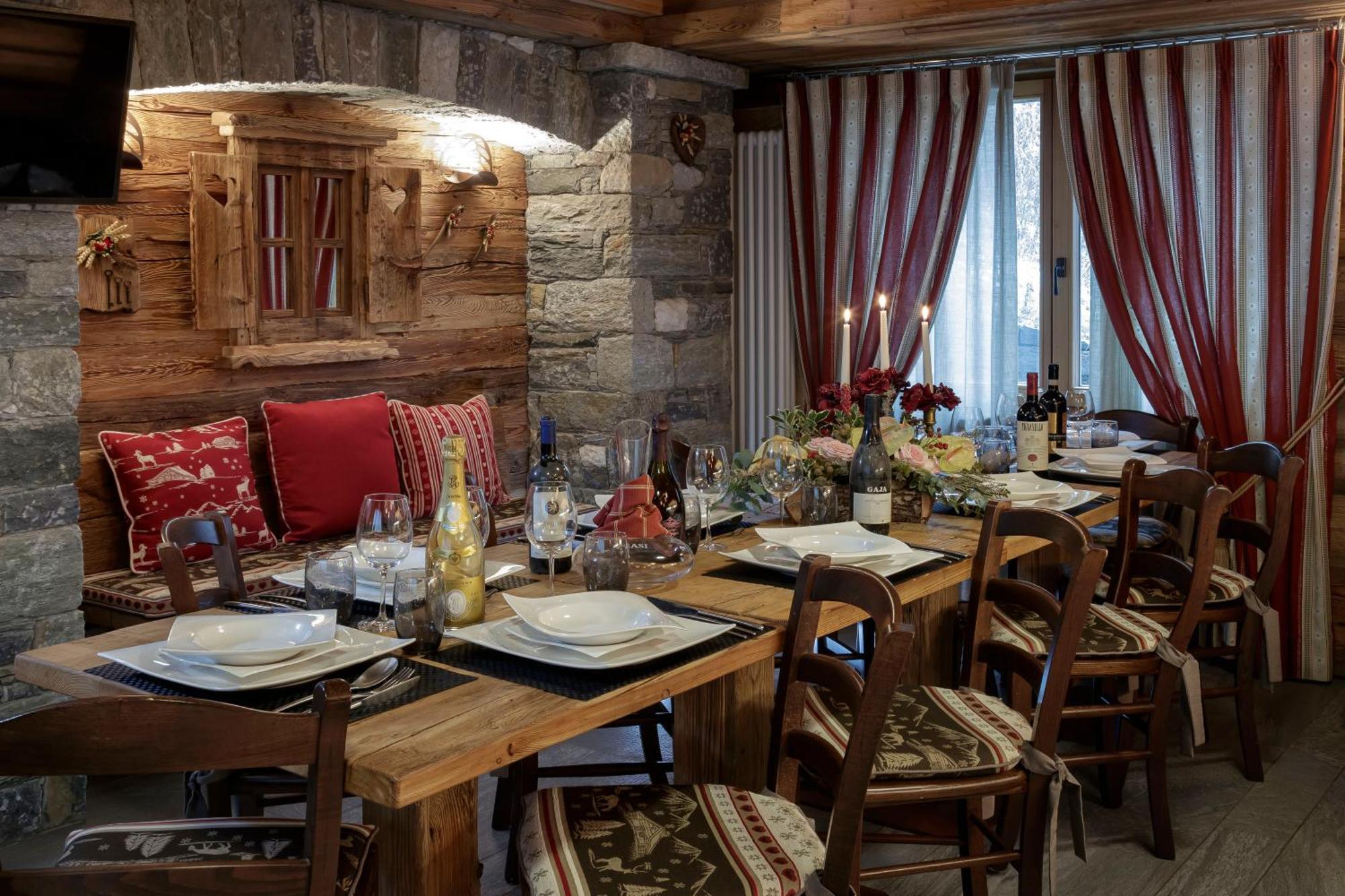 Chalet Matterhorn Francois - Central Ski Chalet With Spa And Breakfast, 100Mt Lift Breuil-Cervinia Eksteriør bilde