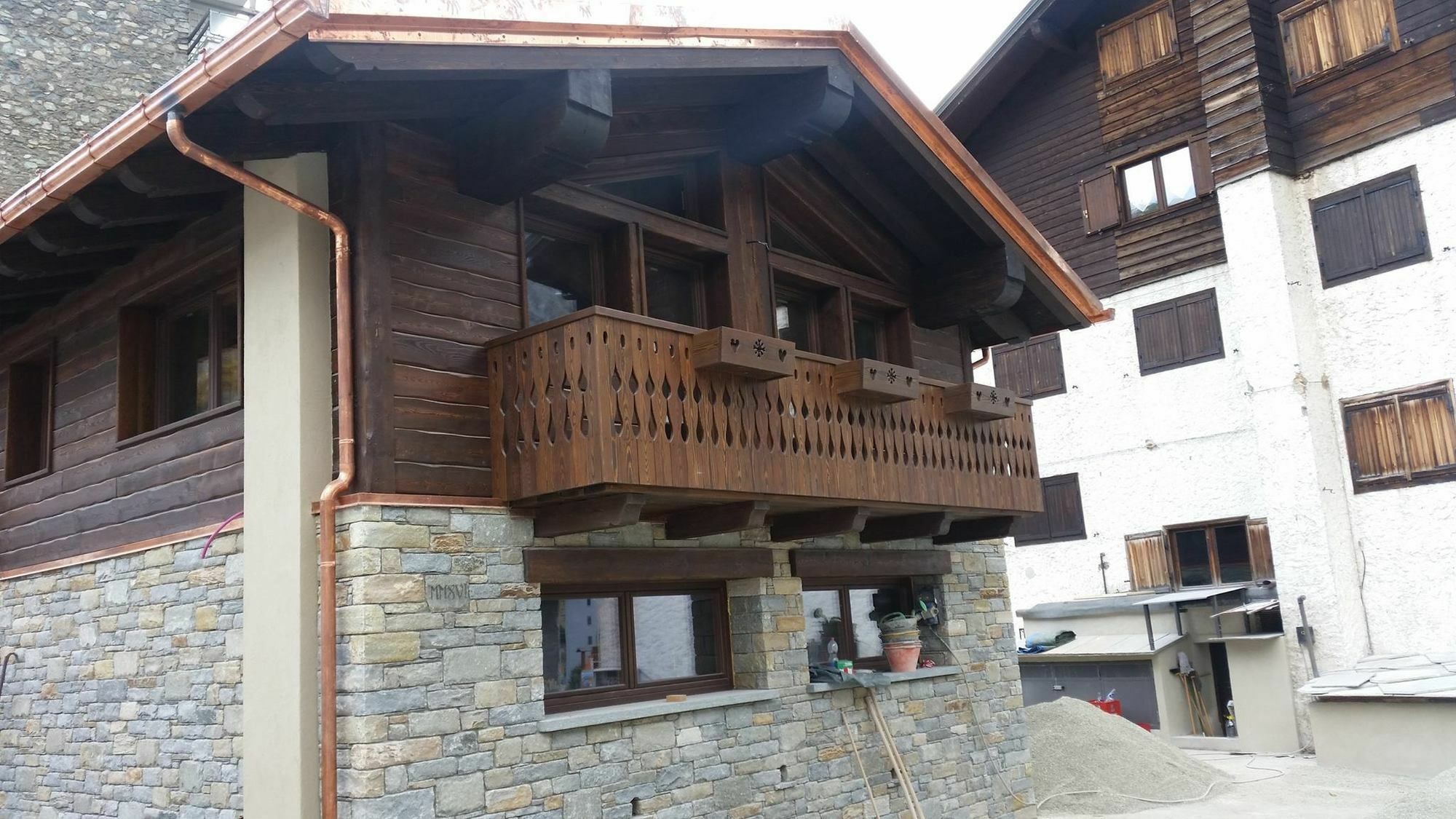 Chalet Matterhorn Francois - Central Ski Chalet With Spa And Breakfast, 100Mt Lift Breuil-Cervinia Eksteriør bilde